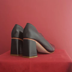 Stiletto Ondas en internet