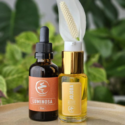 Luminosa + Aceite de Jojoba
