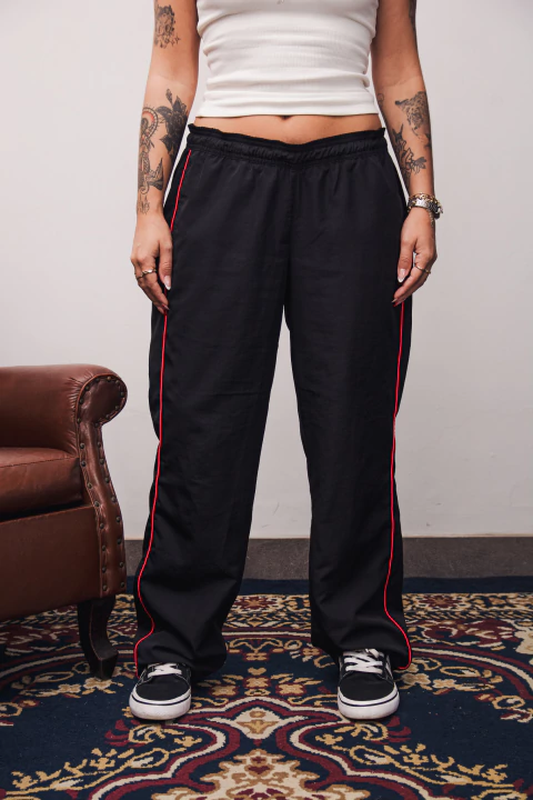 Esporte Adidas - comprar online