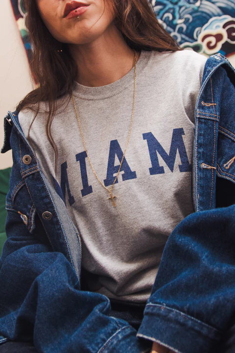 Camiseta Gildan Miami - comprar online