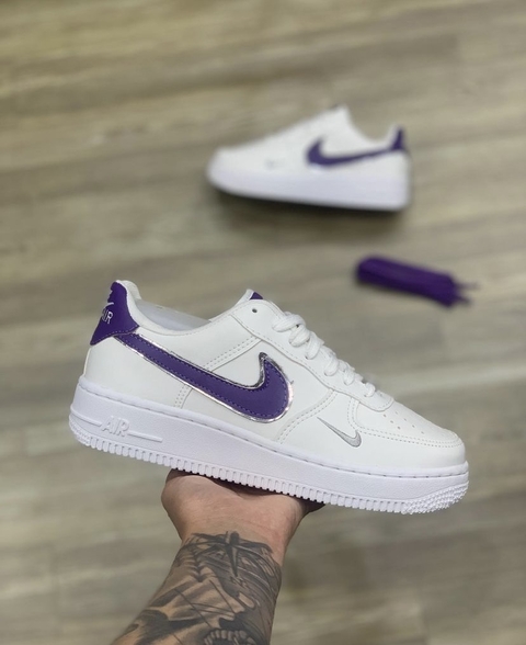 TENIS NIKE AIR FOECE ONE /BRANCO/ROXO