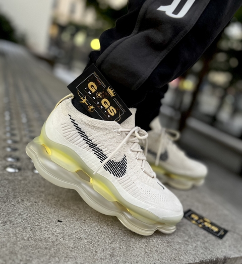 NIKE AIR MAX/ - SCORPION - CREME/AMARELO
