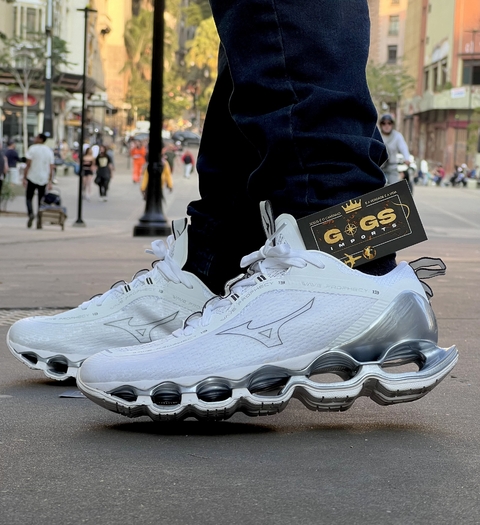 TÊNIS MIZUNO WAVE PROPHECY 13