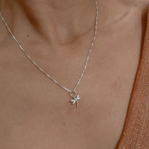 Colar Libélula - comprar online