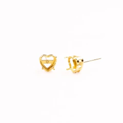 Caixa Brinco em Latão Coração 8mm Bruto - 50 Pares