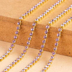 Corrente de Strass SS6.5 Lilás Dourado - 5 Metros