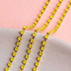 Corrente de Strass SS8.5 Amarelo Dourado - 5 Metros