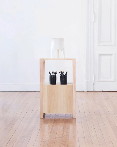 mesa de luz con puerta chica - comprar online