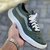Vans V3R na internet