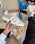 Adidas Campus na internet
