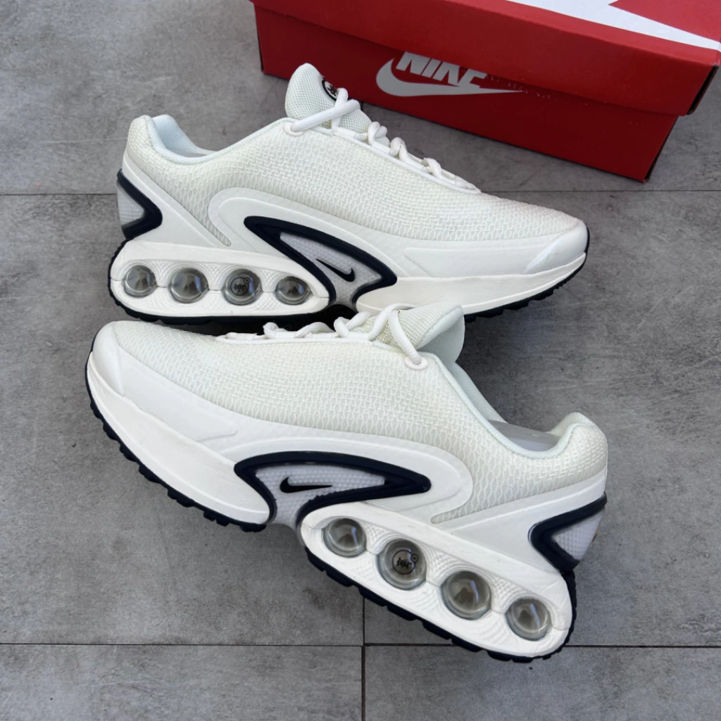 Nike Air Max Dn "Sail Black"
