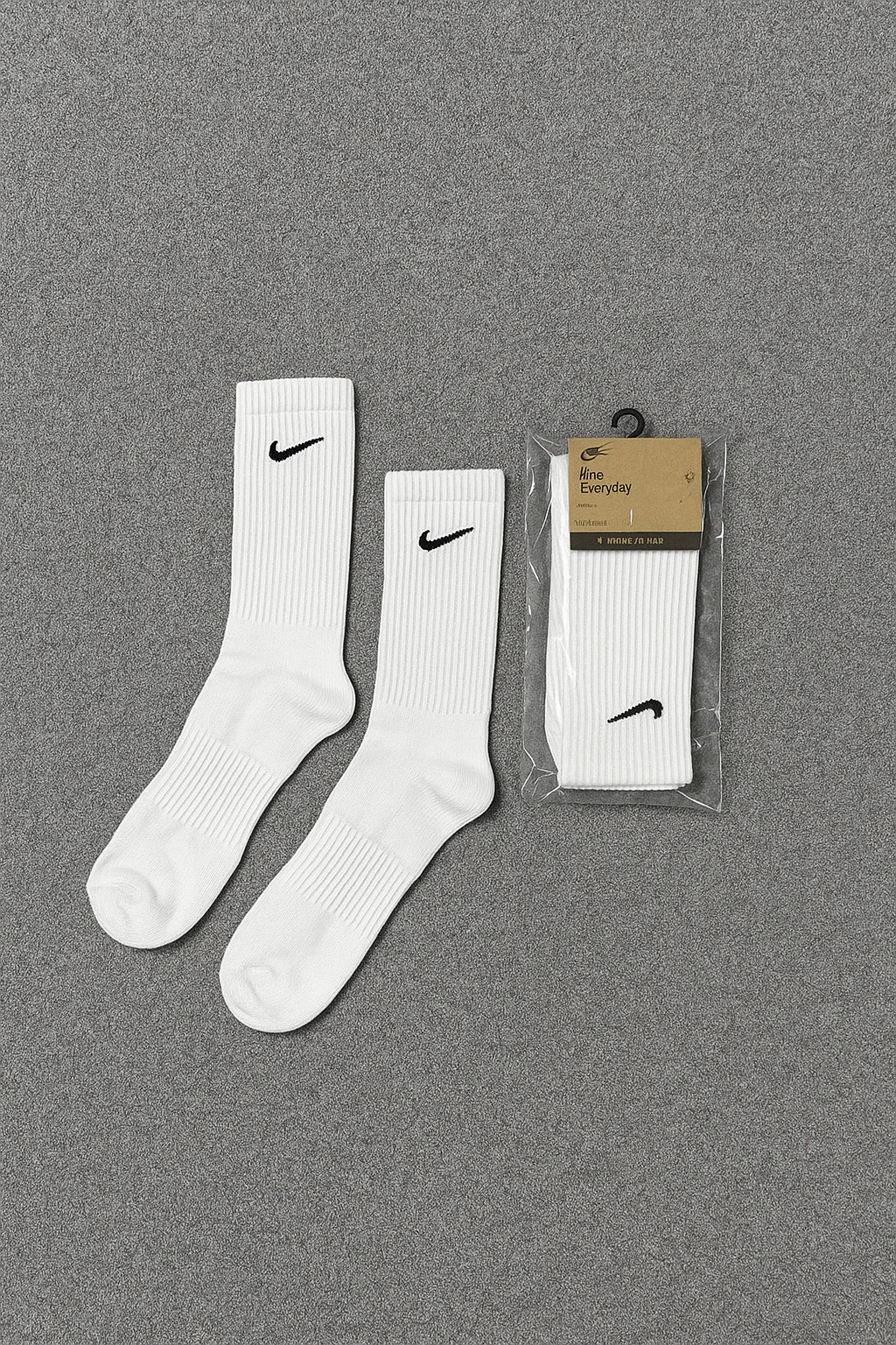 Meia Nike Swoosh "Branco" - Cano Longo