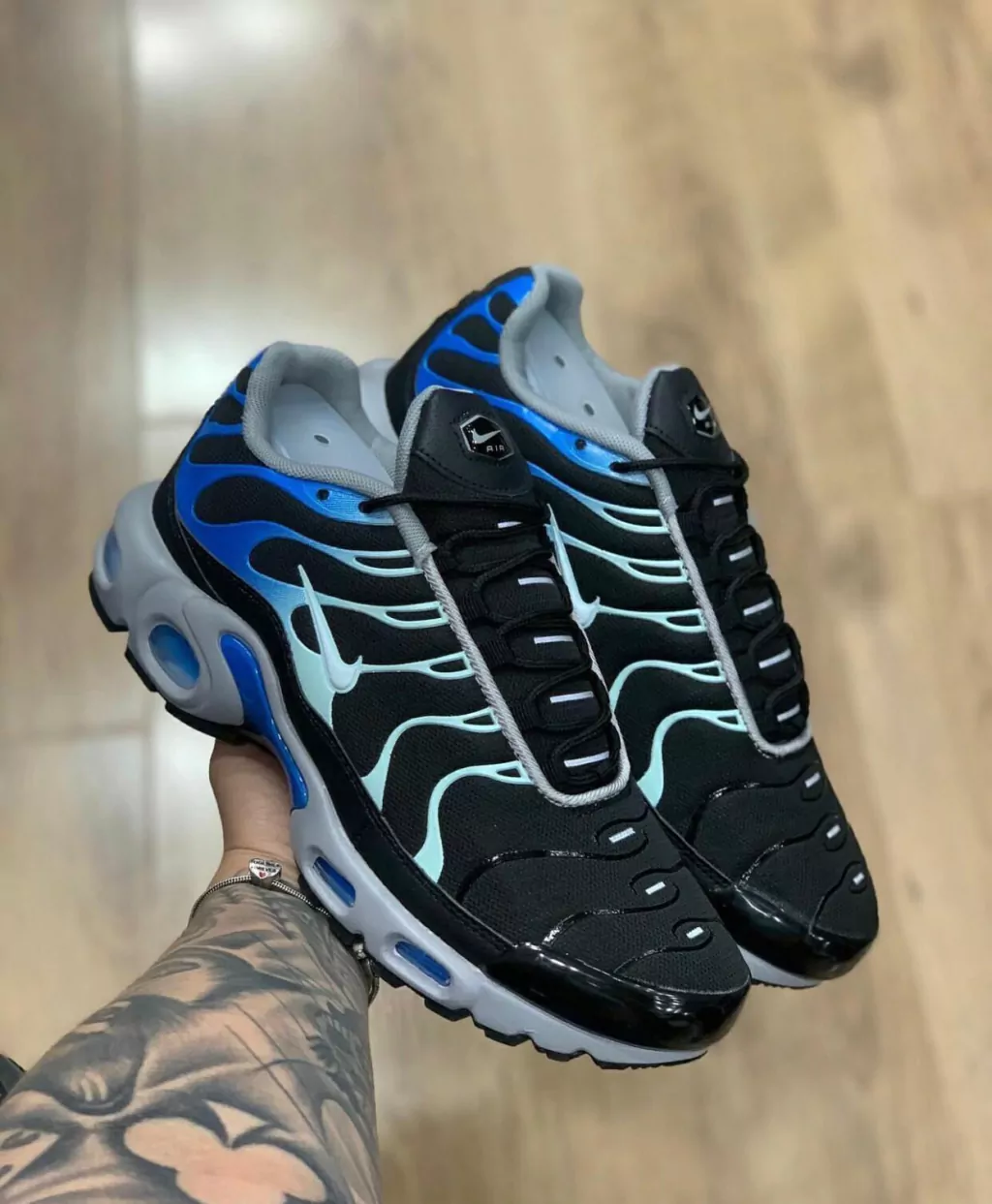 Nike Air Max Tn "Reverse Blue"