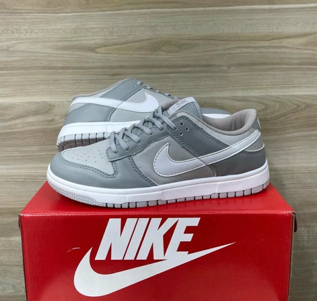 Nike SB Dunk Low - cinza/branco