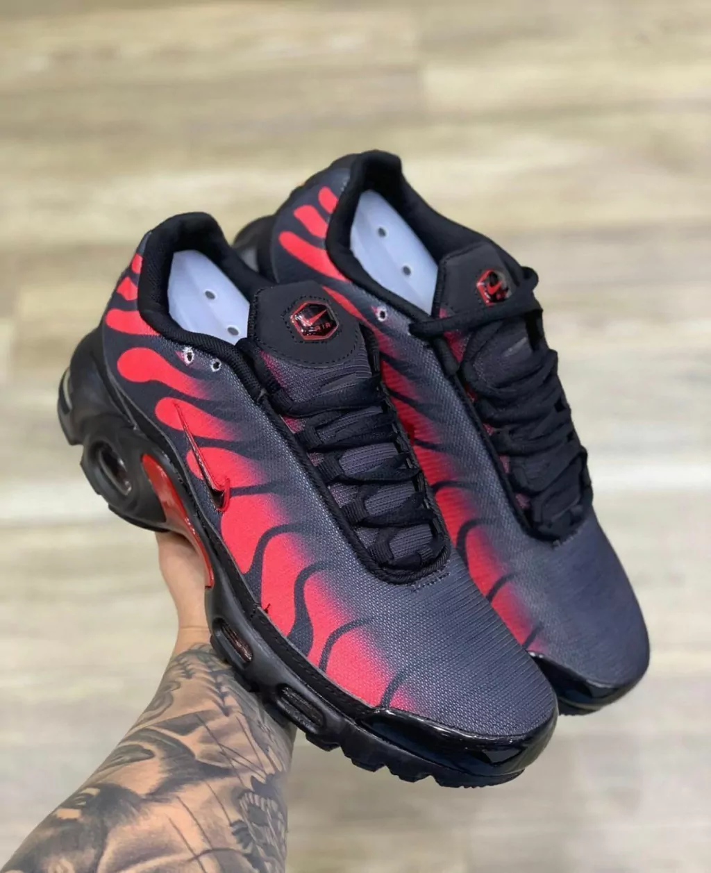 Nike Air Max Tn "Sesane"