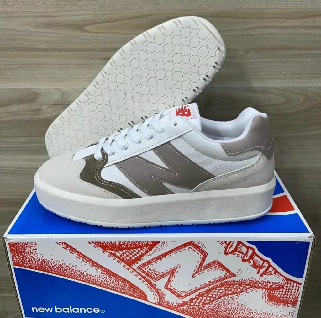 New Balance CT 302 - Branco/caqui
