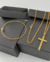 Kit Corrente Grumet (2mm) + Pingente Cruz Inri Cristo G + Pulseira - Banhado a Ouro 18k