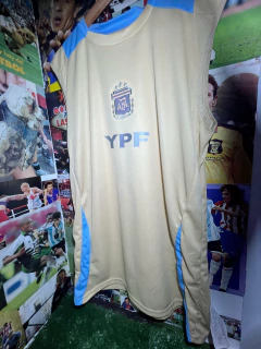 Musculosa AFA premach dorada - Full Casacas