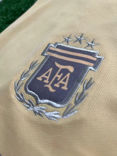 Musculosa AFA premach dorada en internet