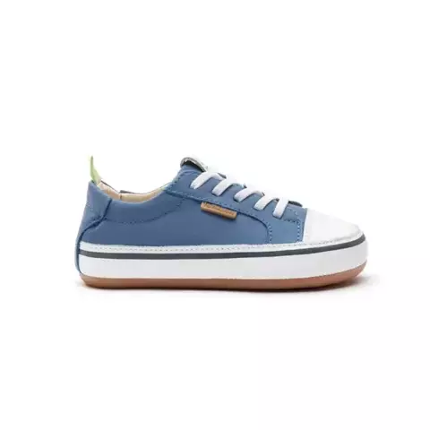 Tênis em couro Azul Céu Colorido - comprar online