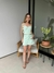 Blusa com Bojo, Alça com Flores e Detalhes nas Costuras