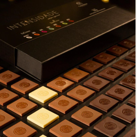 CAIXA DE TABLETES INTENSIDADE CACAU SHOW - comprar online