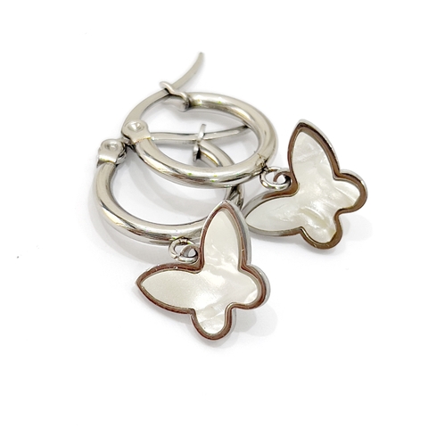 ARITOS MARIPOSA DE NACAR