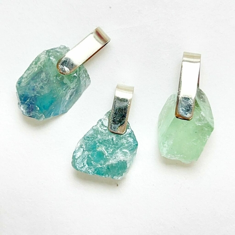 DIJE DE ALPACA FLUORITA VERDE PEQUEÑO