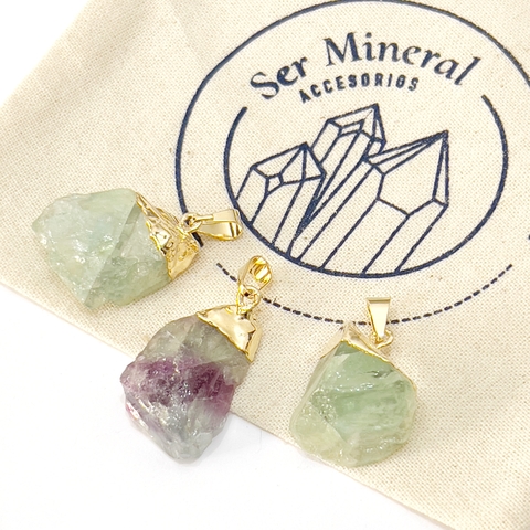 DIJE FLUORTIA VERDE PEQUEÑO BAÑO DORADO