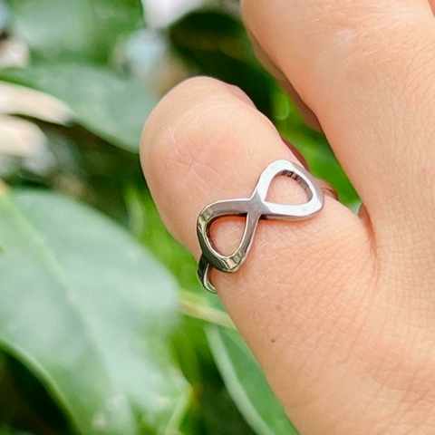 ANILLO INFINITO DE ACERO
