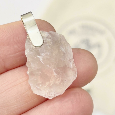 DIJE DE ALPACA CUARZO ROSA MEDIANO