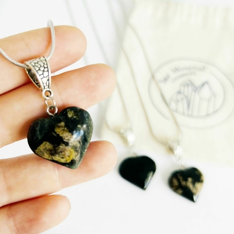 CORAZONES DE ONIX NEGRO