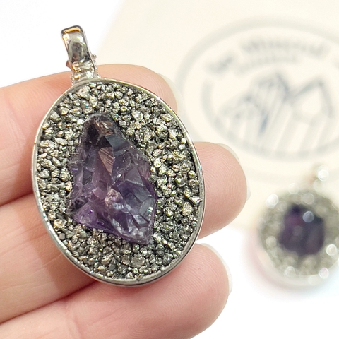 DIJE CAZUELA OVAL AMATISTA Y PIRITA