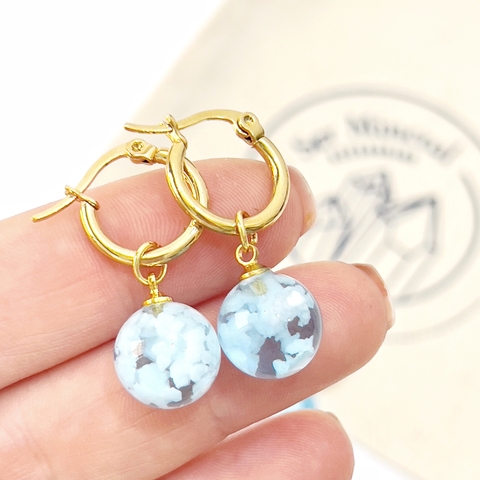 ARITOS MINI DIJE CIELO DORADO