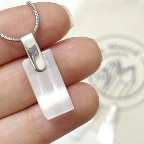 DIJE DE ALPACA SELENITA PEQUEÑO