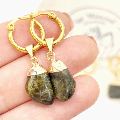 ARITOS ROLADO TURMALINA VERDE DORADO