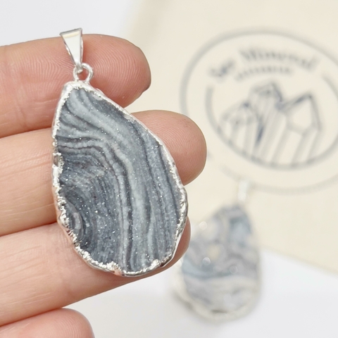 DIJE GOTA DE AGATA CALCEDONIA