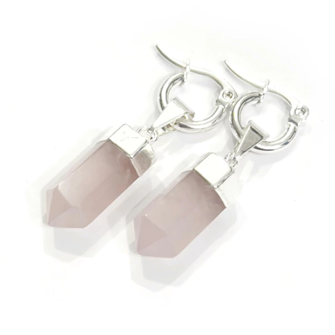 ARITOS BASTONCITO FACETADO CUARZO ROSA - comprar online