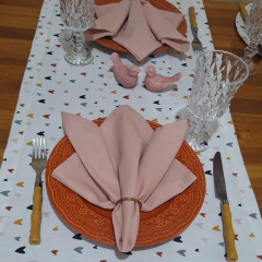 TRILHO DE MESA CORAÇÕES - IMPERMEÁVEL - comprar online