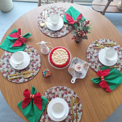 KIT CAPA SOUSPLAT CEREJA NATALINA + GUARDANAPO VERDE - 2 LUGARES na internet