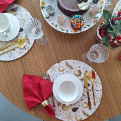 Imagem do CAPA DE SOUSPLAT BRANCO E DOURADO NATALINO