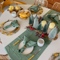 TRILHO DE MESA - POÁ VERDE MENTA