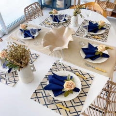 JOGO AMERICANO GEOMÉTRICO AZUL MARINHO + GUARDANAPO AZUL MARINHO - 6 LUGARES - MADU HOUSE DECOR
