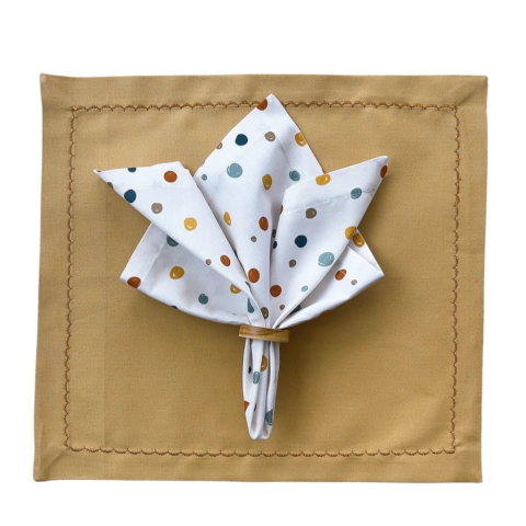 KIT JOGO AMERICANO CARAMELO + GUARDANAPO BOLOTAS + PORTA GUARDANAPO ARGOLA - 2 LUGARES - comprar online