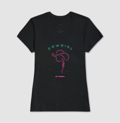 Camiseta feminina de algodão com estampa cowgirl