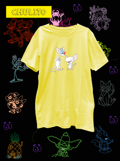REMERA PINKY Y CEREBRO PARADOS en internet