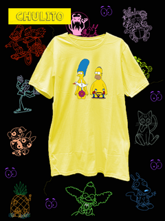 REMERA MARGE Y HOMERO DESNUDOS - comprar online