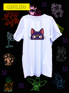 REMERA LUNA