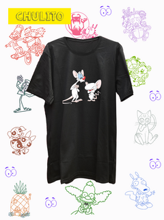 REMERA PINKY Y CEREBRO PARADOS - comprar online
