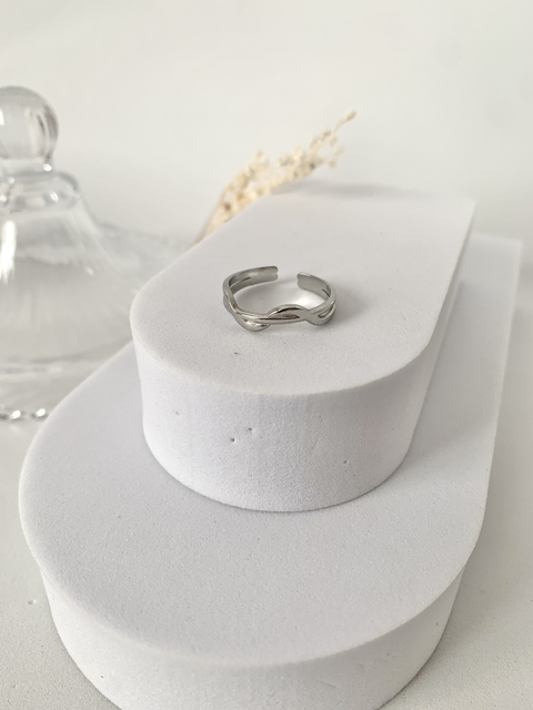 Anel Linhas Entrelaçadas Ajustável - comprar online